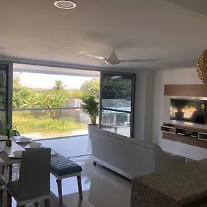 Apartamento Costero, Amplio Y Cómodo. Cartagena